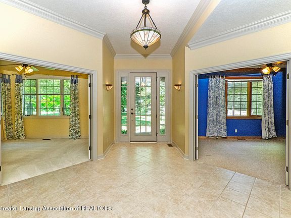 2nd image of 16677 Peacock Ln
