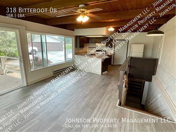 5th image of 318 S Bitteroot Dr