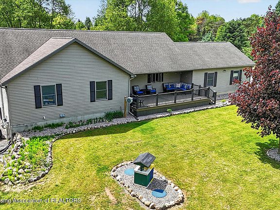 3rd image of 3454 Parman Rd
