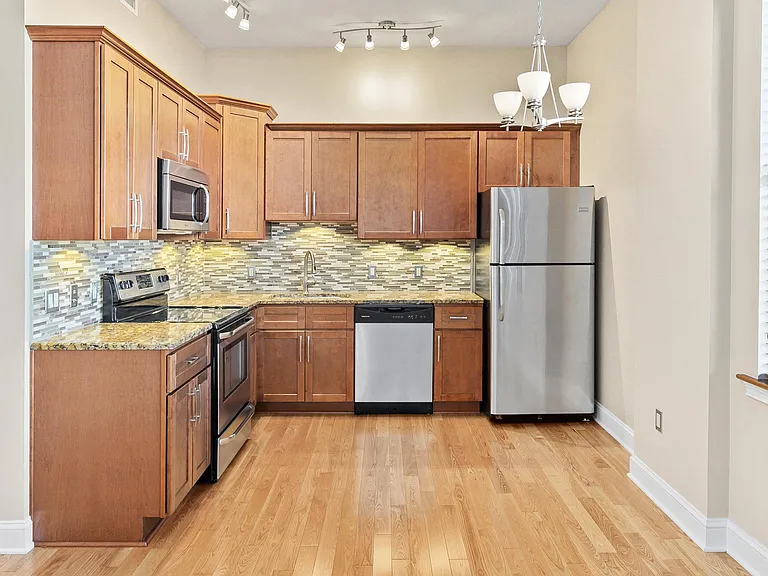 264 S Main St #205 — Photo 11