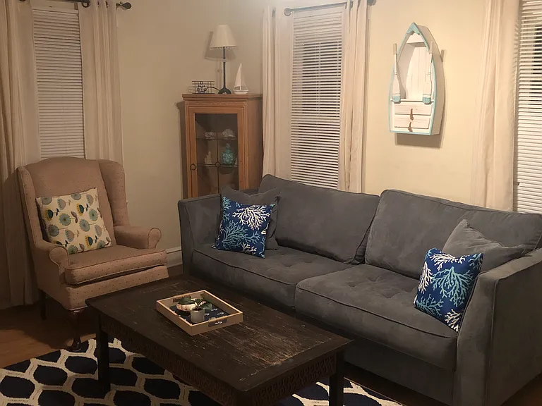 112 E Taylor Ave — Photo 8