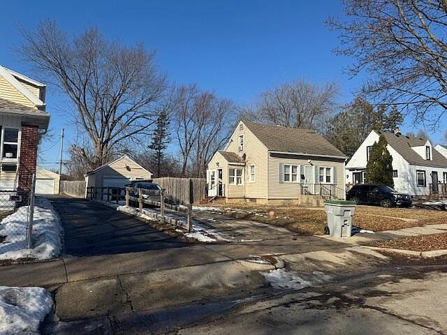 2nd image of 4741 North 57th STREET