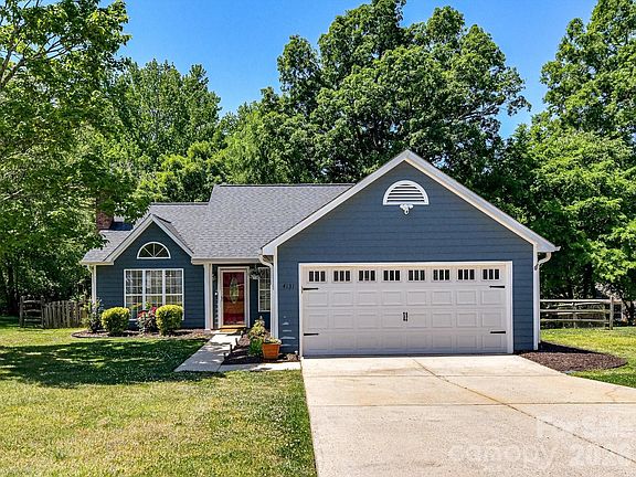 2nd image of 4131 Huntmeadow Dr