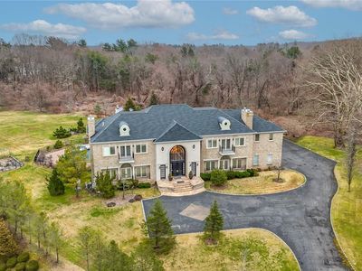 9 Penny Pond Court, Greenvale, NY, 11548