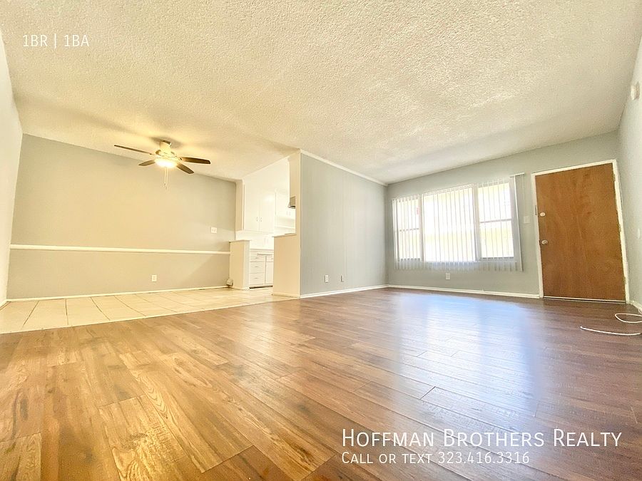 1st image of 3956 Stevely Ave #4