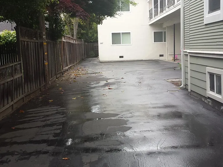 357 Hawthorne Ave #C — Photo 27