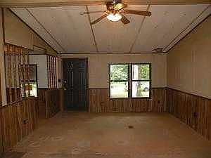 Den/Living Room