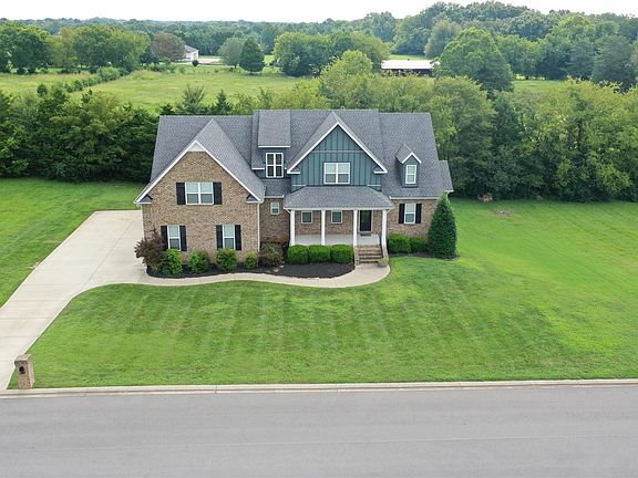 2nd image of 1029 Glastonbury Way