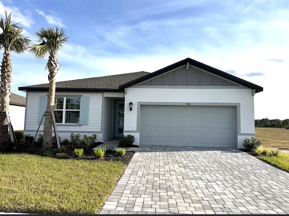 100 Runaway Field Ave, Nokomis, FL 34275