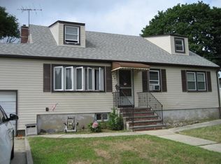 1444 3rd St #2ND, Babylon, NY 11704