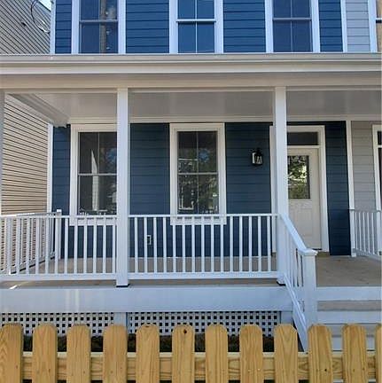 4th image of 607 N 31st St
