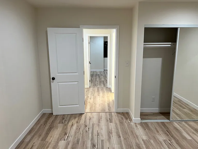 4516 Bond St — Photo 13