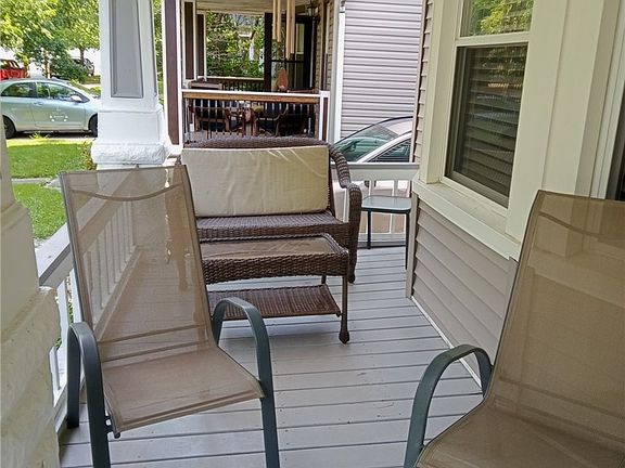 4th image of 2092 W 87th St