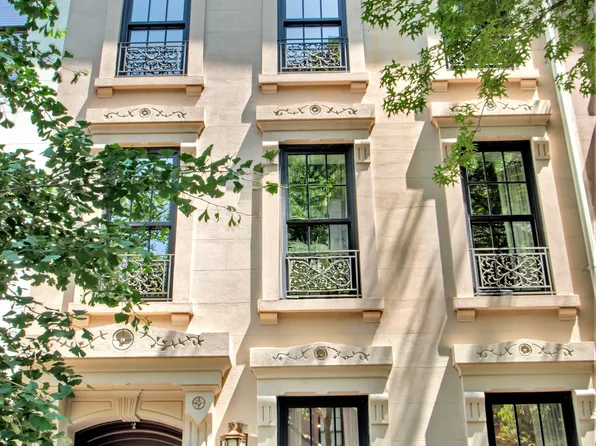 435 East 87th Street image 1 of 30