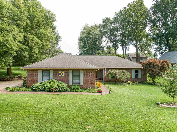 10177 Amber Ct, Newburgh, IN 47630