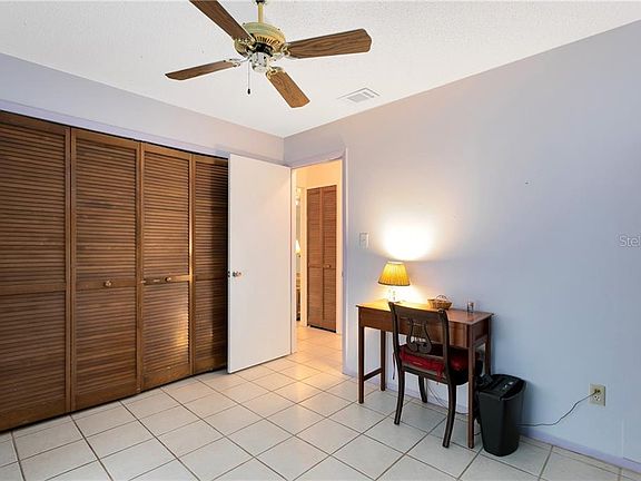 5th image of 7256 Abbey Ln