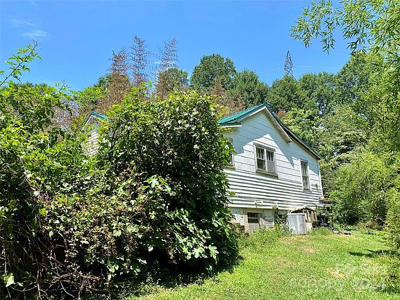 2nd image of 1313A N Fairview Dr NW