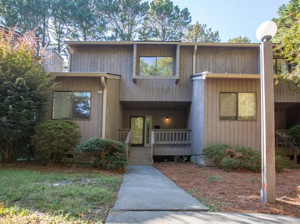 69 Fernwood Ln, Chapel Hill, NC 27516