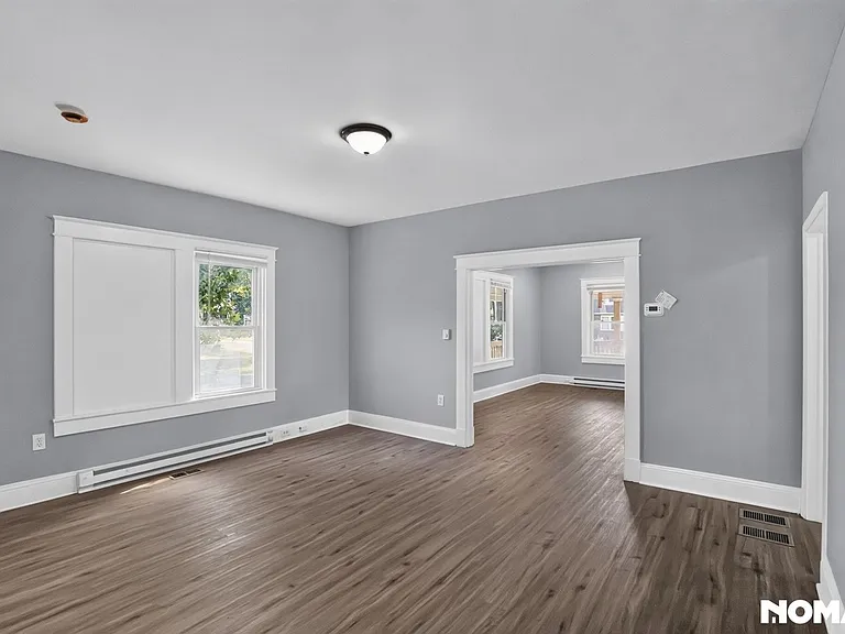 12320 Eastern Ave — Photo 27