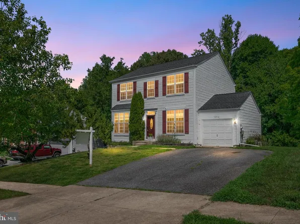 13716 Carlene Dr, Upper Marlboro, MD 20772