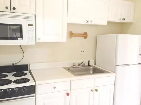 Rented by Oxford Property Group | media 52