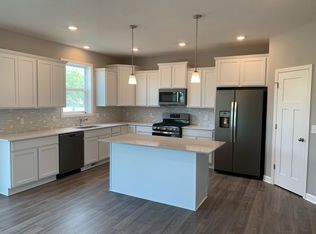 8521 152nd Cir NW, Ramsey, MN 55303