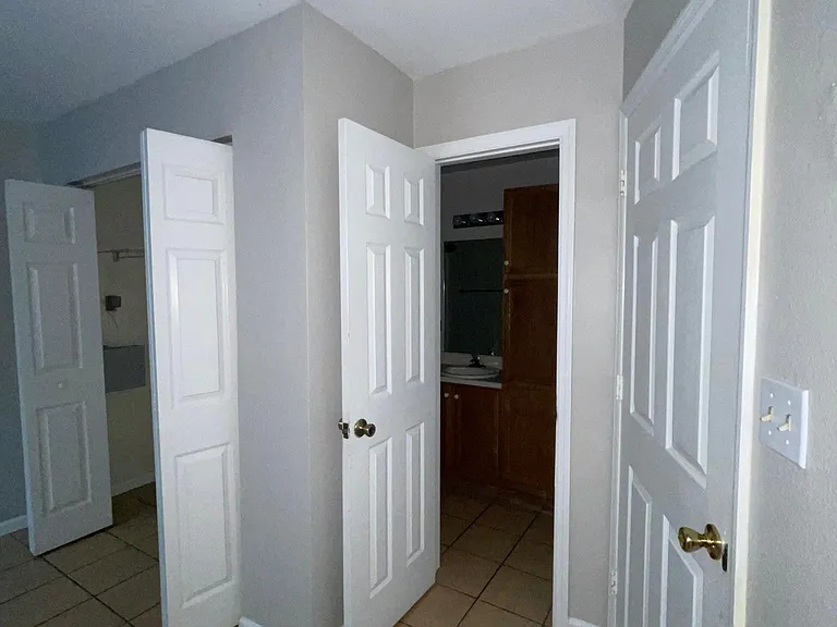 804 N Woodward Ave #A — Photo 19