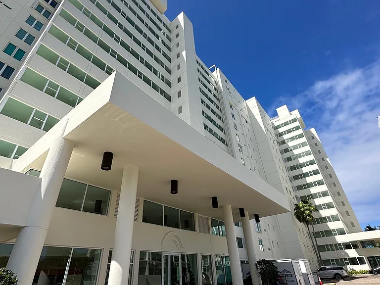 7063 Playa Serena 1005 S — Photo 48