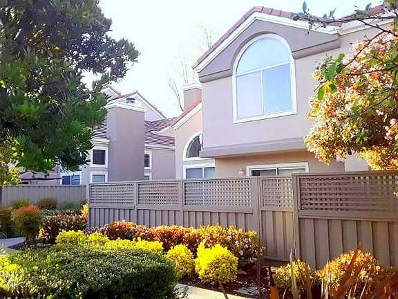 4th image of 65 Mirabelli Cir