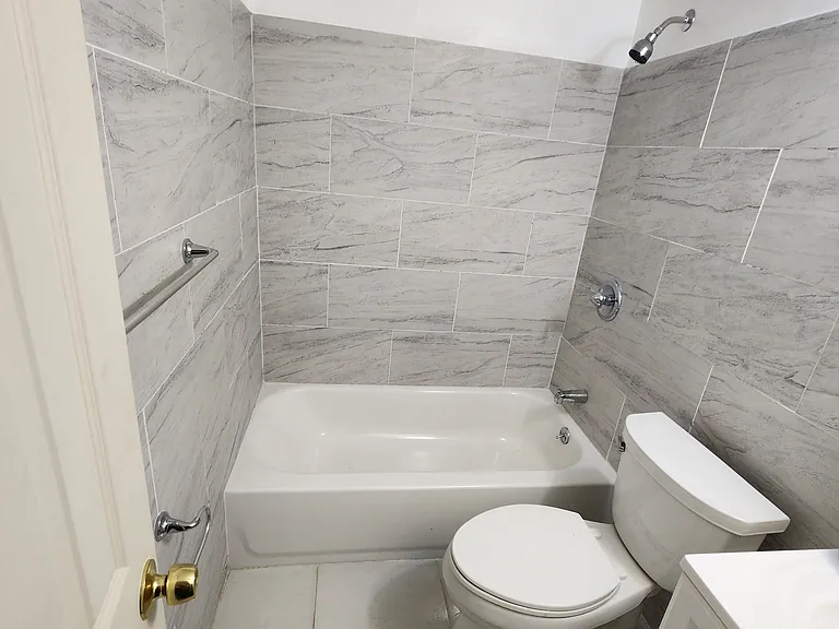 106 Tidewater Dr — Photo 8