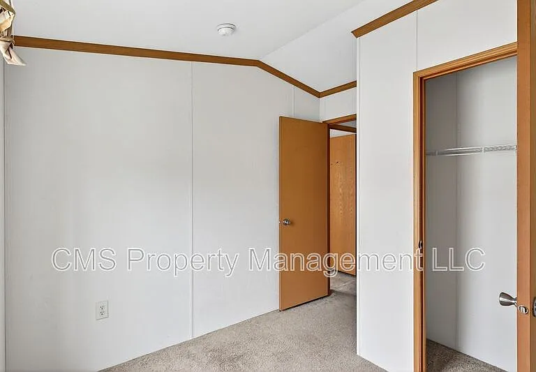 15 W Redwood Ave #7 — Photo 22