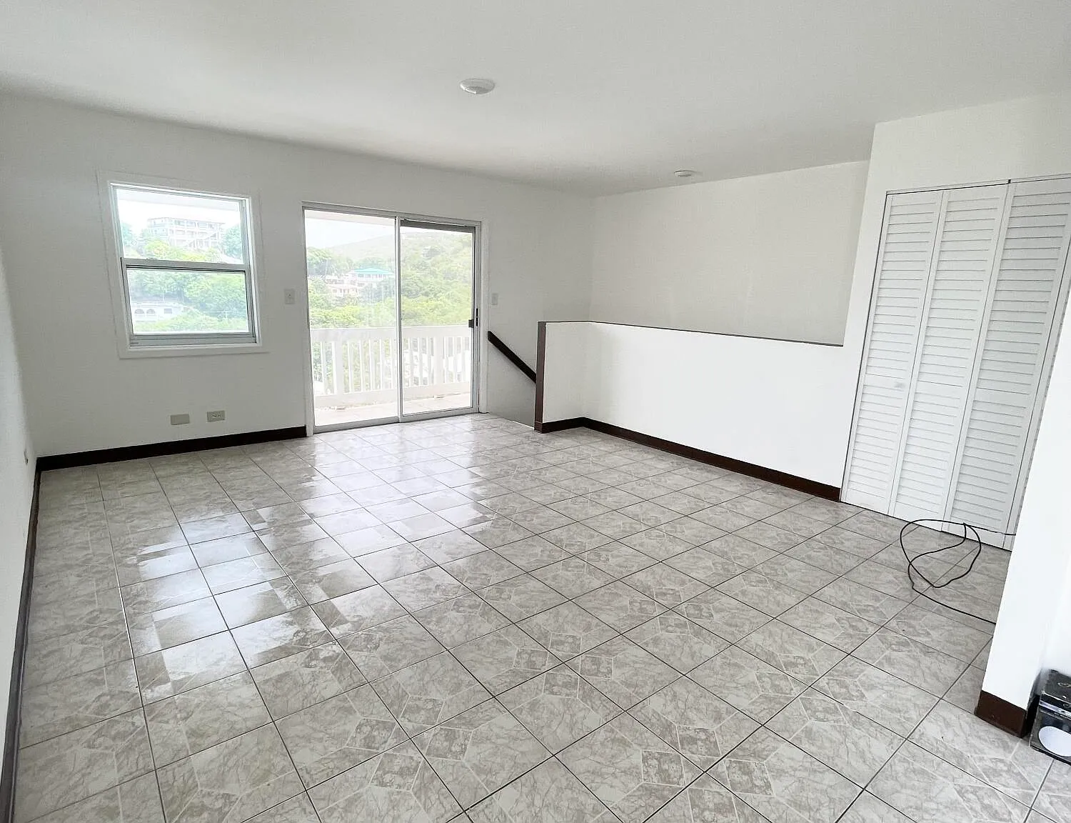 3 bed, $2,500 — Photo 3