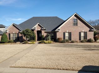 800 Cordoba Dr, Conway, AR 72034