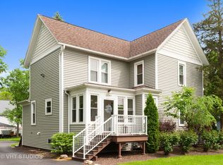 23197 N Prairie Rd, Prairieview, IL 60069