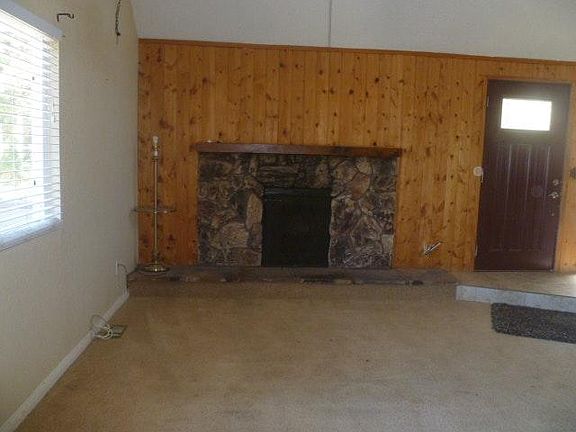 4th image of 1345 Portillo Ln