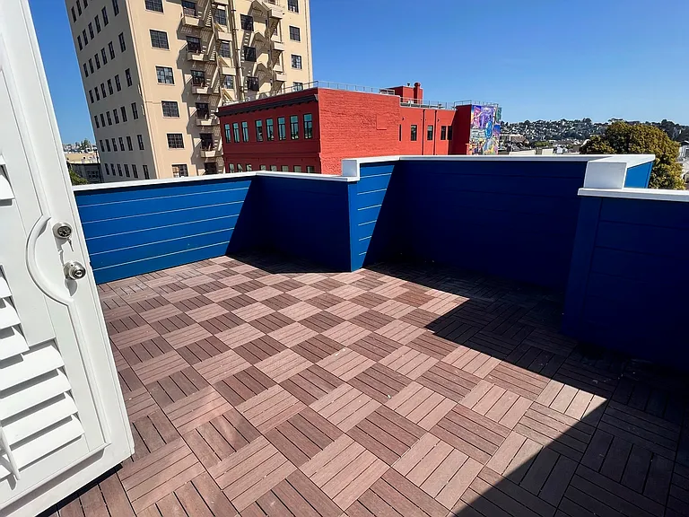 1070 Capp St #3 — Photo 11