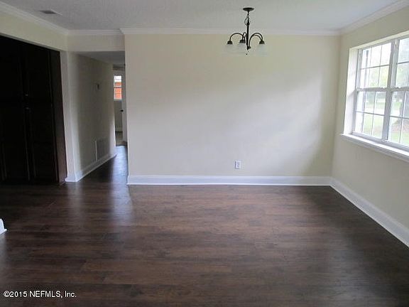 4th image of 7758 Praver Dr W