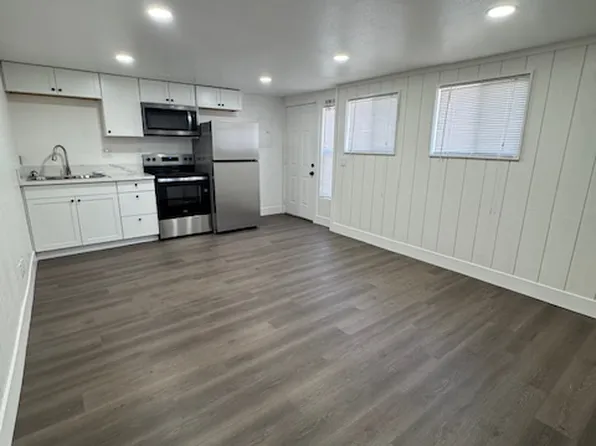 720 Brighton Ave #9, Modesto, CA 95355