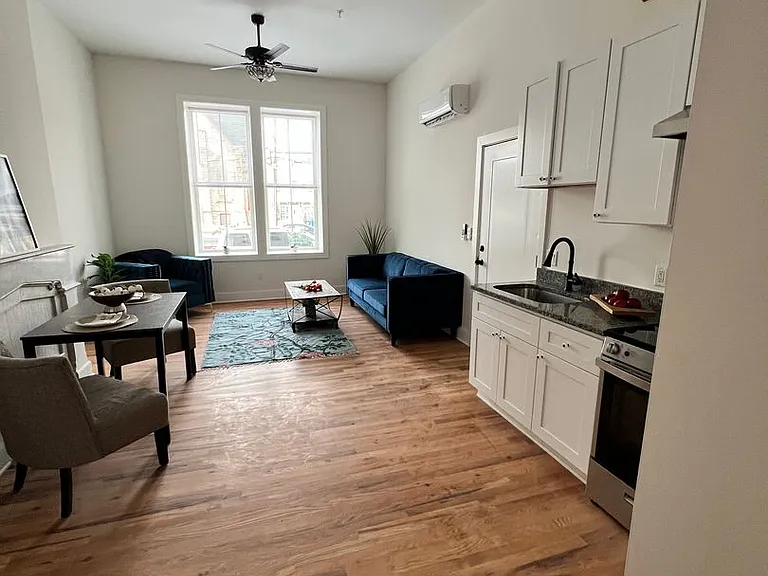 106 E Broad St — Photo 30