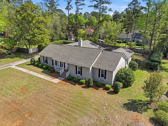 5th image of 2220 Wallington Dr