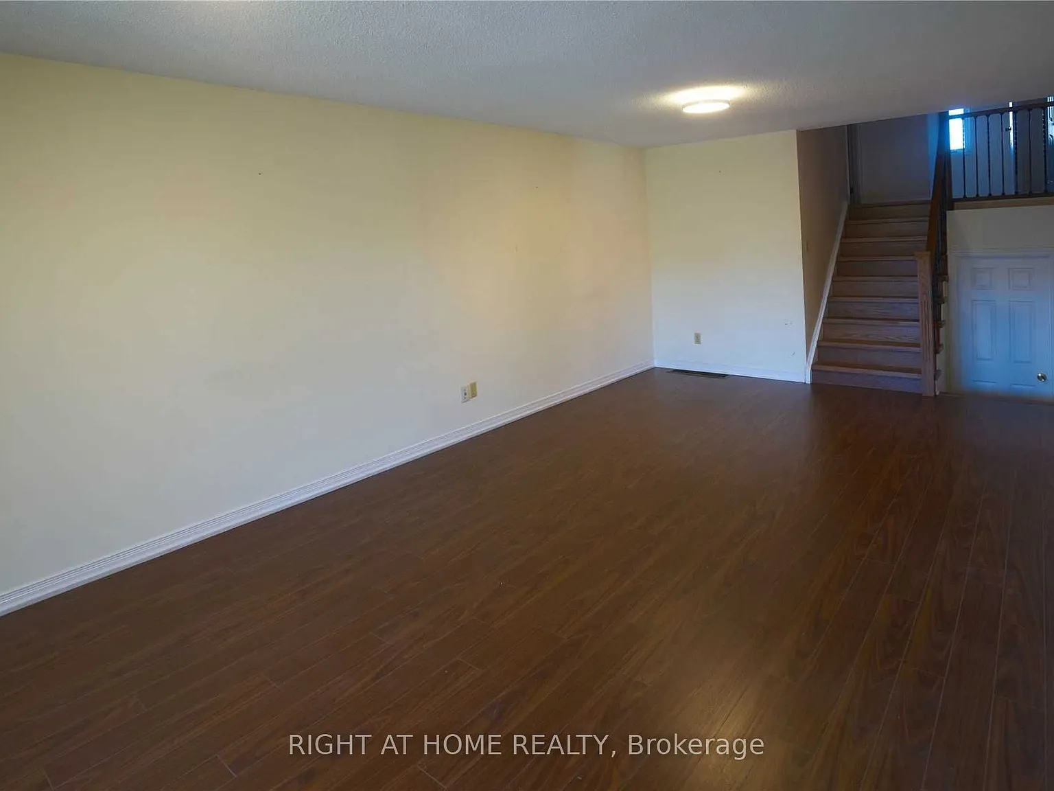 3 bed, $2,600 — Photo 3