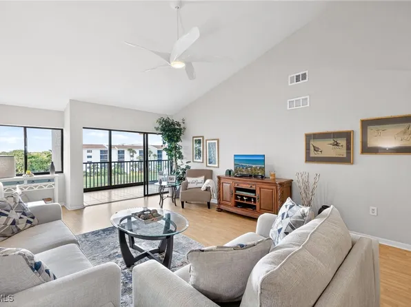 4612 Flagship Dr APT 405, Fort Myers, FL 33919