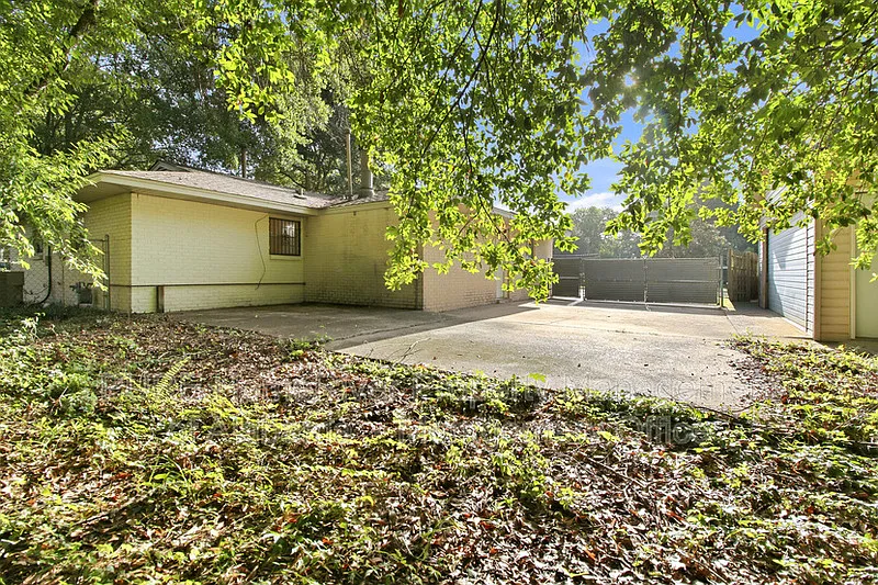 4 bed, 2.0 bath, 1578 sqft, $1,375 — Photo 4