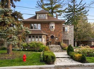 74 Oak Knoll Dr, Hamilton, ON L8S 4C4