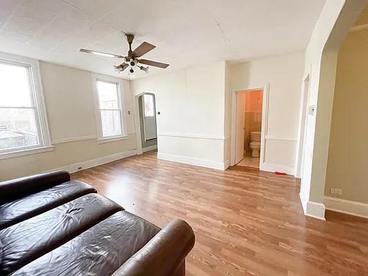 Rented by Ulas Real Estates Inc | media 35