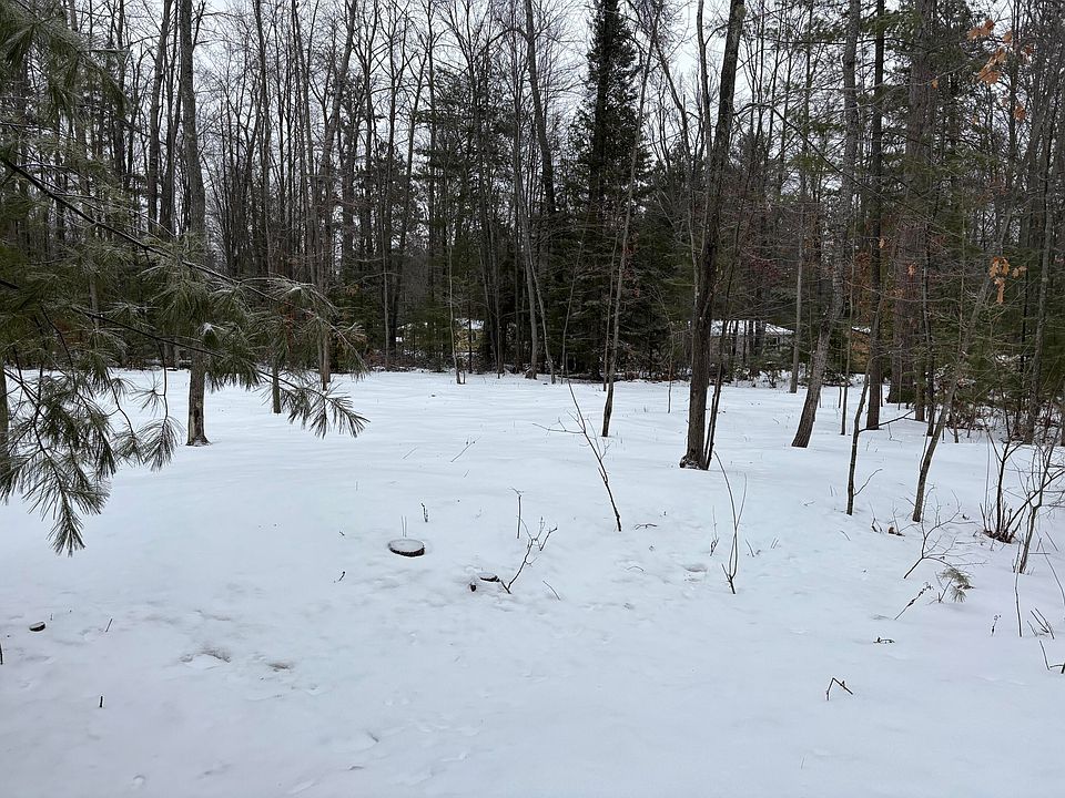 1st image of River Dr