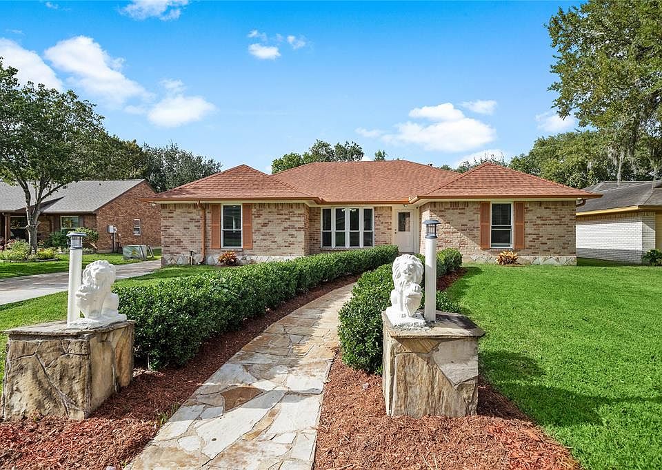 1st image of 5118 Whittier Oaks Dr