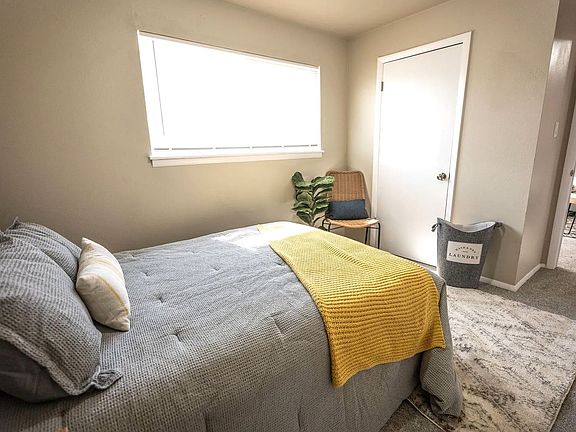 5th image of 1660 Moore Ave APT 51