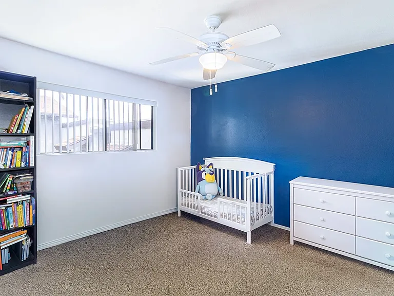 628 E Birch St — Photo 16