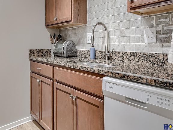4th image of 4000 S 56th St APT 369A